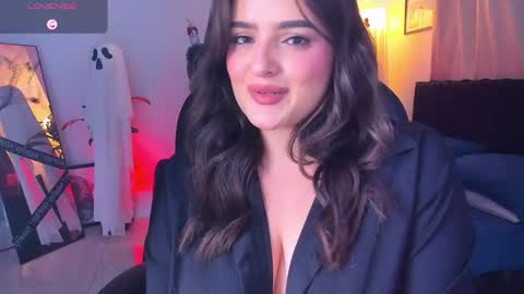 ellarosee_ online show from October 21, 6:56 pm