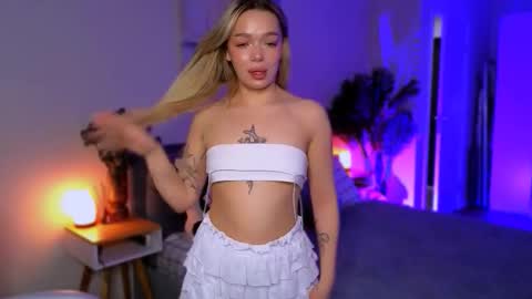 Ella online show from March 9, 6:16 am