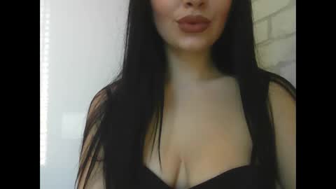 elle010843 online show from December 31, 10:37 am