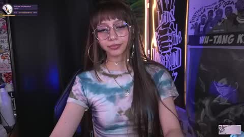 follow me on instagram .    online show from October 2, 9:53 pm