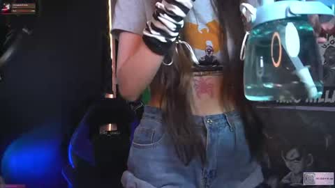 follow me on instagram .    online show from February 16, 11:48 pm