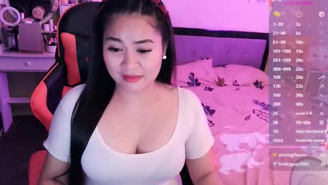 Snapshot of elleelle123 chatting on September 17, 1:09 pm Ann online show from September 17, 1:09 pm