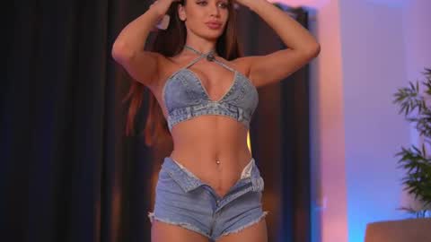 EllenKarter online show from October 6, 7:18 pm