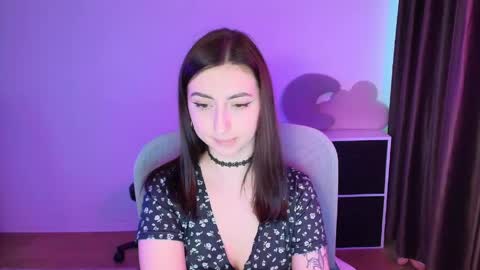 alice online show from May 14, 10:21 am