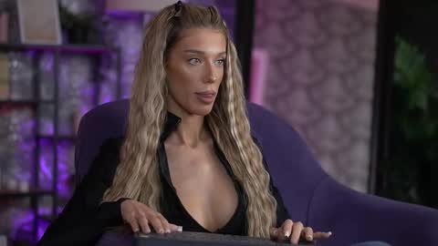 Ellie online show from September 13, 7:16 am