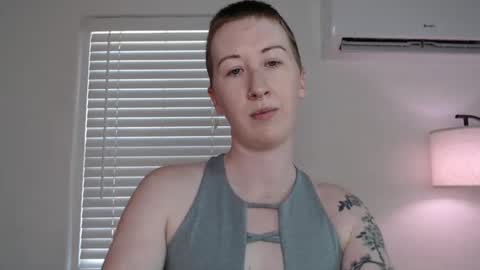 Ellie Rowyn online show from November 14, 9:37 pm