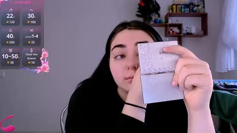 Ellie online show from February 25, 7:31 am