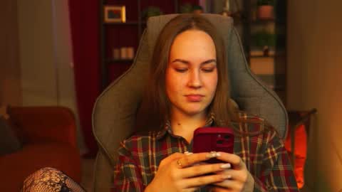 Elin online show from February 13, 12:07 pm