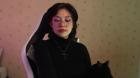 Emy Castro online show from December 17, 12:49 am