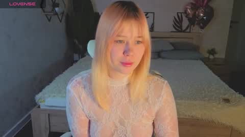 ellya_castro online show from March 3, 12:38 am