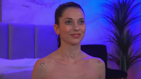 Elly online show from March 22, 10:38 pm