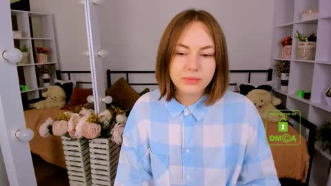 elma_lily online show from November 26, 7:31 am