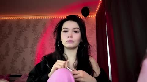 Tiny online show from February 1, 6:23 am