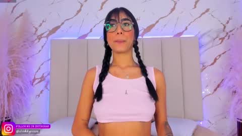 elody_rousse online show from September 29, 11:48 am