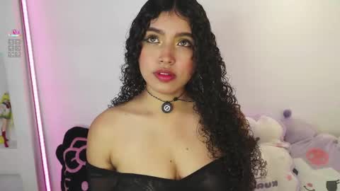eloise_sweet online show from April 12, 12:52 pm