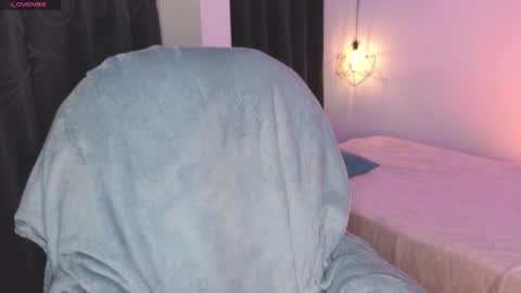 Eloise  . online show from November 13, 5:17 am