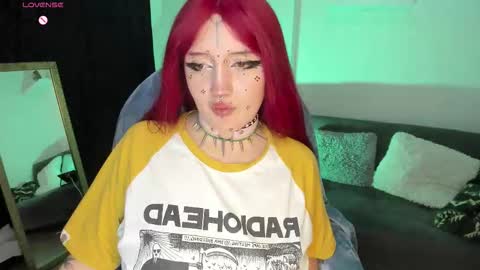 Eloise  . online show from November 28, 10:02 pm