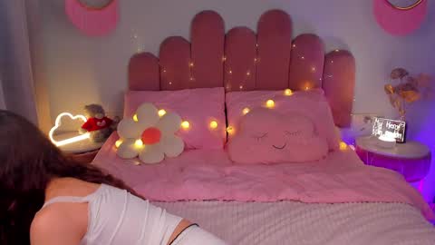 Michelle online show from February 5, 8:25 pm