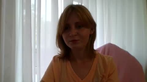 Snapshot of elsamartinez chatting on September 18, 10:58 am ElsaMartinez online show from September 18, 10:58 am