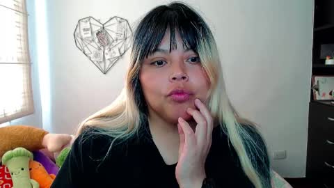 Ely online show from December 19, 1:14 pm