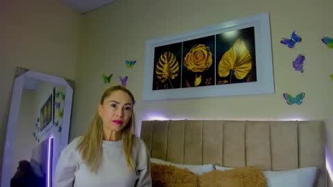 ema garcia  online show from September 28, 10:42 am