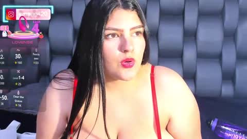 Snapshot of ema_grey1 chatting on October 9, 5:50 pm ema_grey1 online show from October 9, 5:50 pm