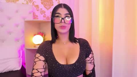 Ema Lambert  online show from November 21, 4:31 pm