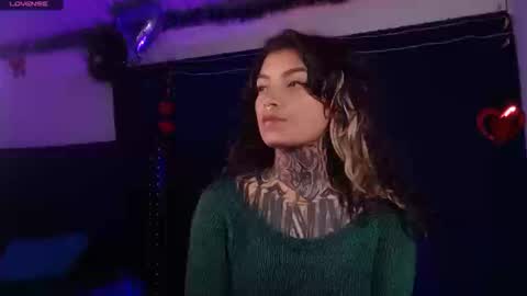 ema_ploxx online show from March 13, 4:03 am