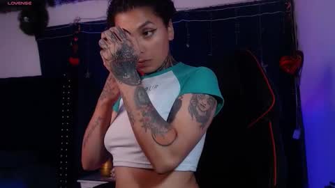 ema_ploxx online show from February 9, 3:09 am