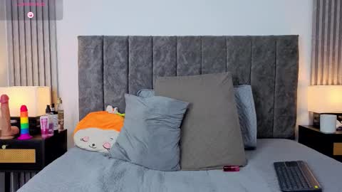 Ema online show from November 8, 12:59 am