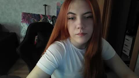 ember__fox online show from March 29, 1:43 pm
