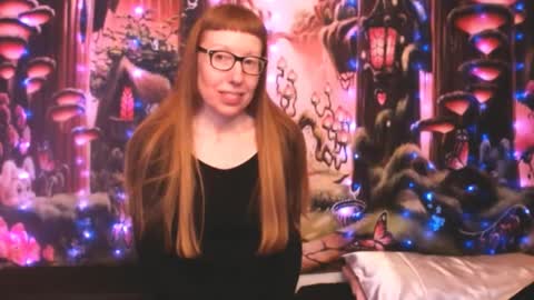 Snapshot of ember_starleena chatting on February 13, 2:42 pm Ember Starleena online show from February 13, 2:42 pm
