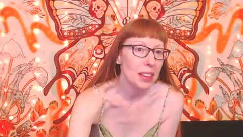 Snapshot of ember_starleena chatting on October 3, 2:00 pm Ember Starleena online show from October 3, 2:00 pm