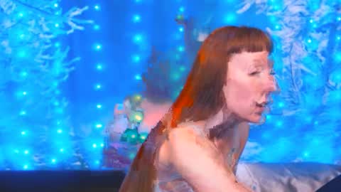 Snapshot of ember_starleena chatting on January 14, 2:22 pm Ember Starleena online show from January 14, 2:22 pm