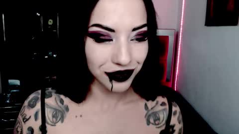 Emerald Black online show from December 2, 2:57 am