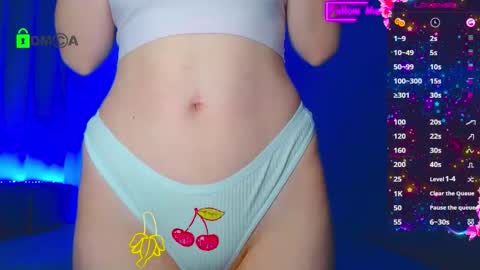 Emely online show from November 17, 3:29 am