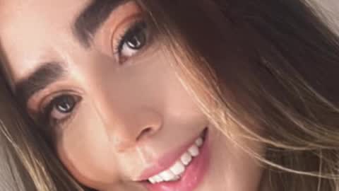 emi_royse online show from February 5, 12:35 am