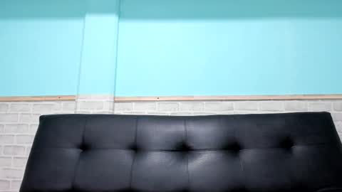 Emily online show from March 11, 11:33 am