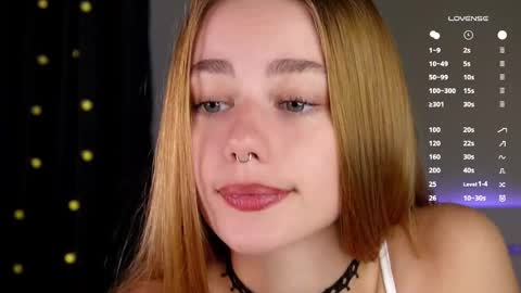 Snapshot of emiliaheather chatting on September 23, 9:40 am Tessa online show from September 23, 9:40 am