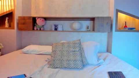 Emily Beaumont. online show from February 22, 3:24 pm