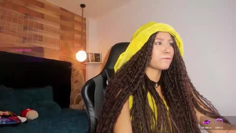 emily_brown04 online show from October 12, 1:13 pm