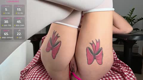 Emily online show from March 13, 12:39 pm