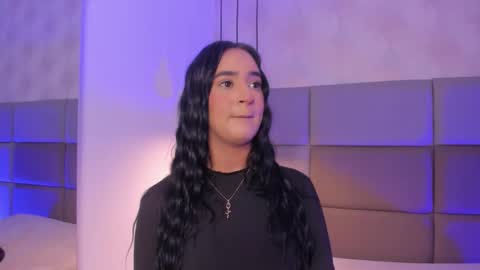 emily_luve online show from January 6, 3:27 pm