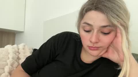 emily_morning_dew online show from October 20, 12:30 pm