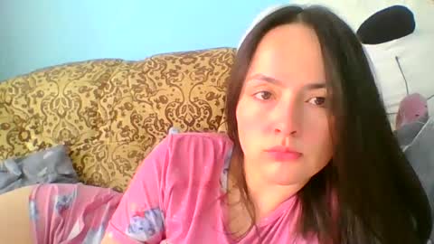 emily_morning_dew online show from March 1, 11:06 am