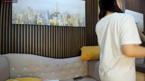 Snapshot of emily_roberts1 chatting on September 26, 11:34 pm Emily online show from September 26, 11:34 pm