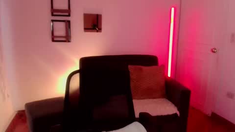 Emily  Swan online show from February 27, 4:21 pm