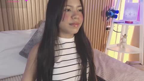 Emily online show from March 23, 12:33 pm