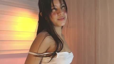 Emily online show from November 6, 1:17 pm