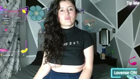 emily online show from April 3, 12:19 am